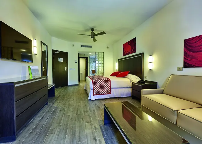 Hotel Riu Tequila